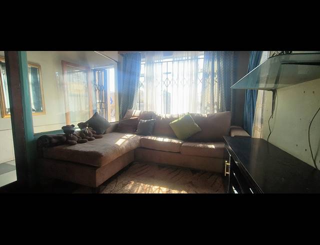 2 BEDROOM HOUSE FOR SALE IN TSHEPISONG